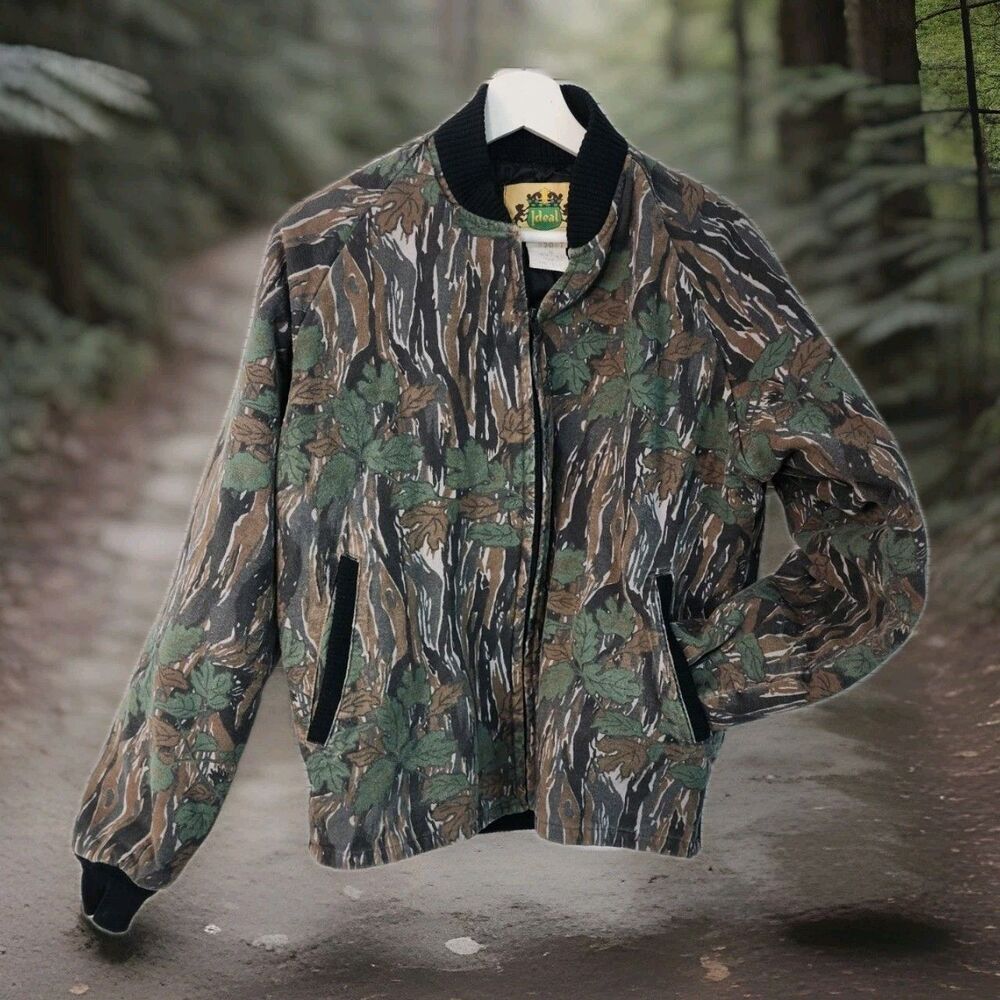Vintage Camo Bomber Hunting Jacket Size MED 38/40 Made In USA Full Zip Real Tree